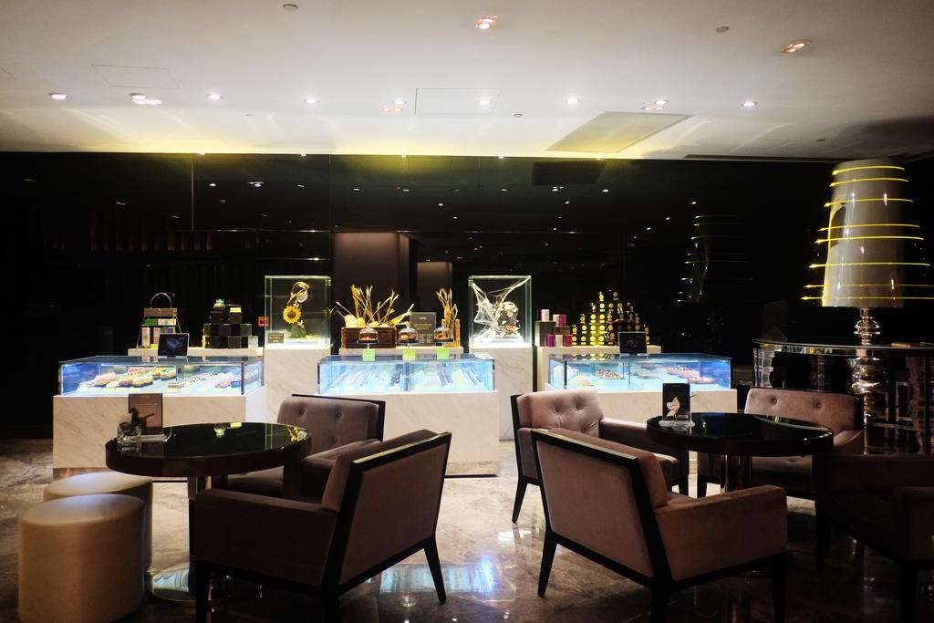 The Mira Hong Kong Hotell Exteriör bild The lobby lounge