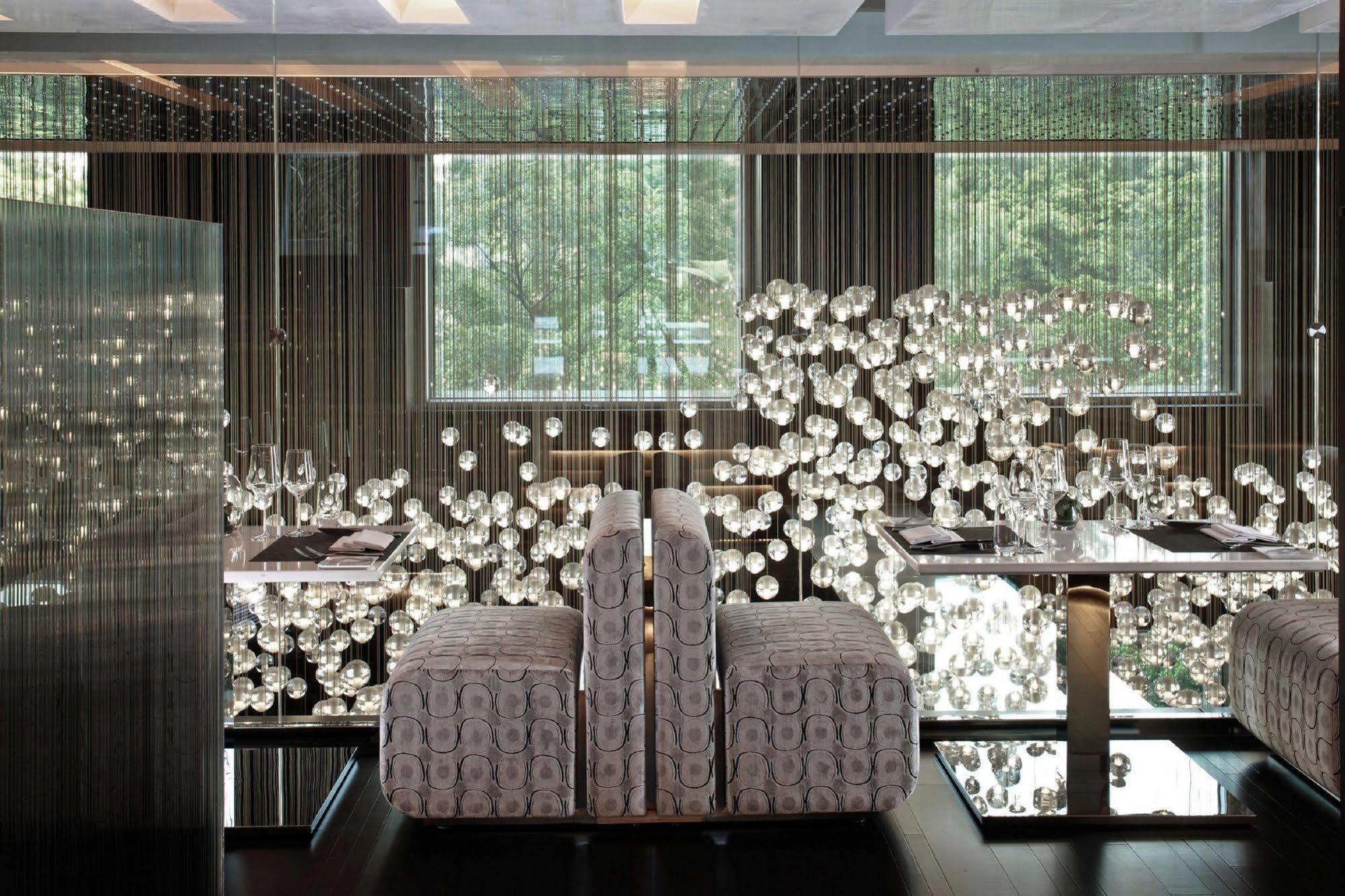 The Mira Hong Kong Hotell Restaurang bild The restaurant